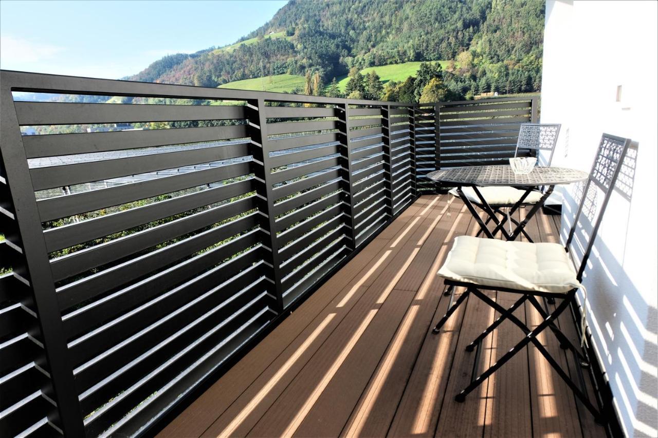 Apartment Le Rose Di Marianne - Sud Vahrn Екстериор снимка